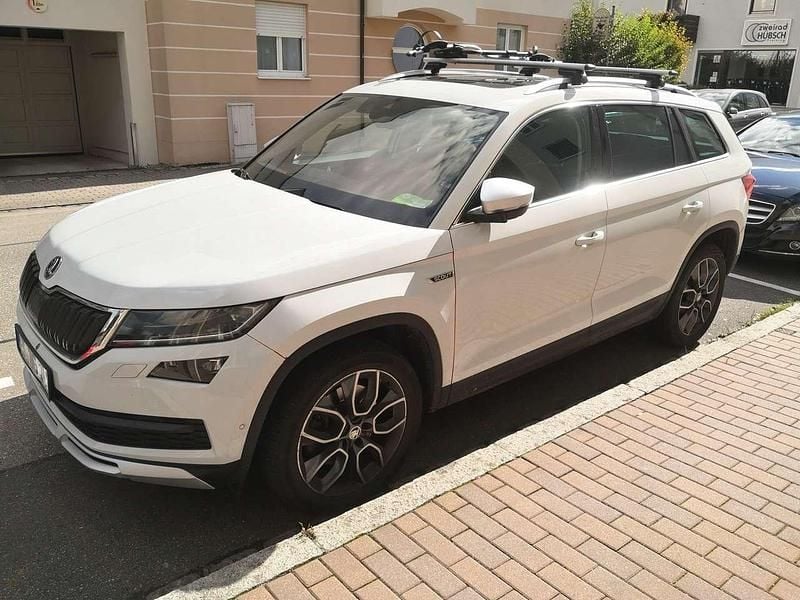 Weiß Gebraucht 2018 Skoda Kodiaq SUV | 17.850 € (Superpreis) - Bild 1/4