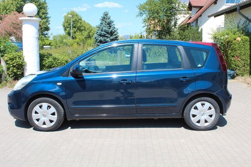 Blau Gebraucht 2010 Nissan Note Acenta Van / Kleinbus | 1.500 € (Superpreis) - Bild 1/4