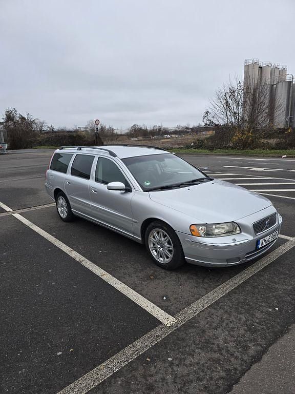 Gebraucht Volvo V70 Summum 185 PS (136 kW) 2006 Silber Kombi