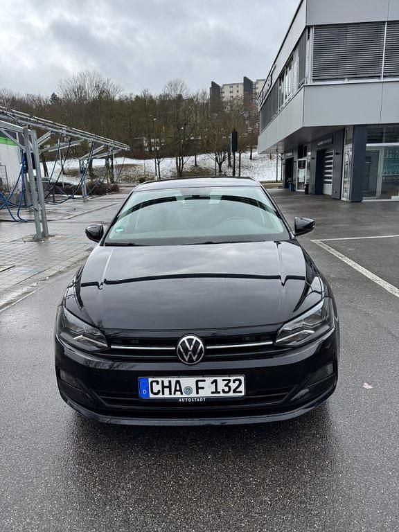 Gebraucht VW Polo Comfortline 95 PS (69 kW) 2021 Schwarz Kleinwagen