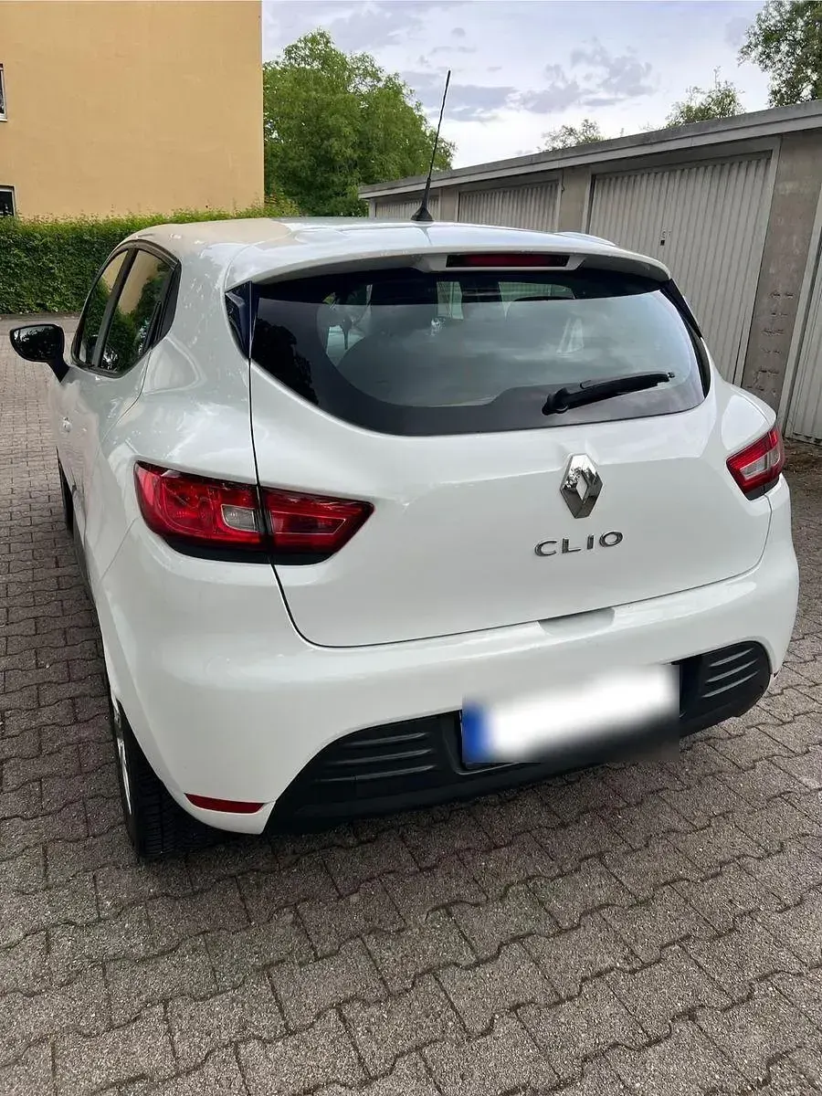 Gebraucht Renault Clio Collection 76 PS (55 kW) 2020 Weiß Kleinwagen