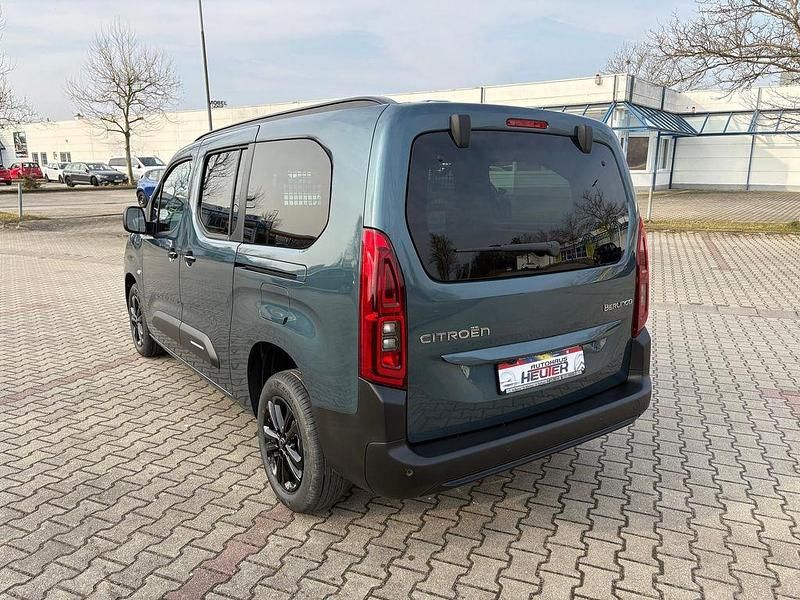 Neu Citroën Berlingo 102 PS (75 kW) 2026 Kiamablau Van / Kleinbus