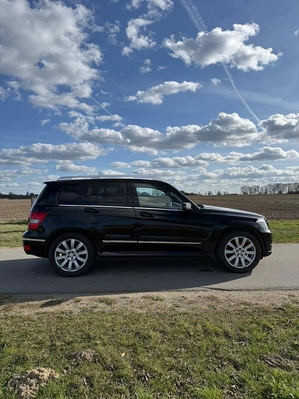 Gebraucht Mercedes GLK320 224 PS (164 kW) 2009 Schwarz SUV