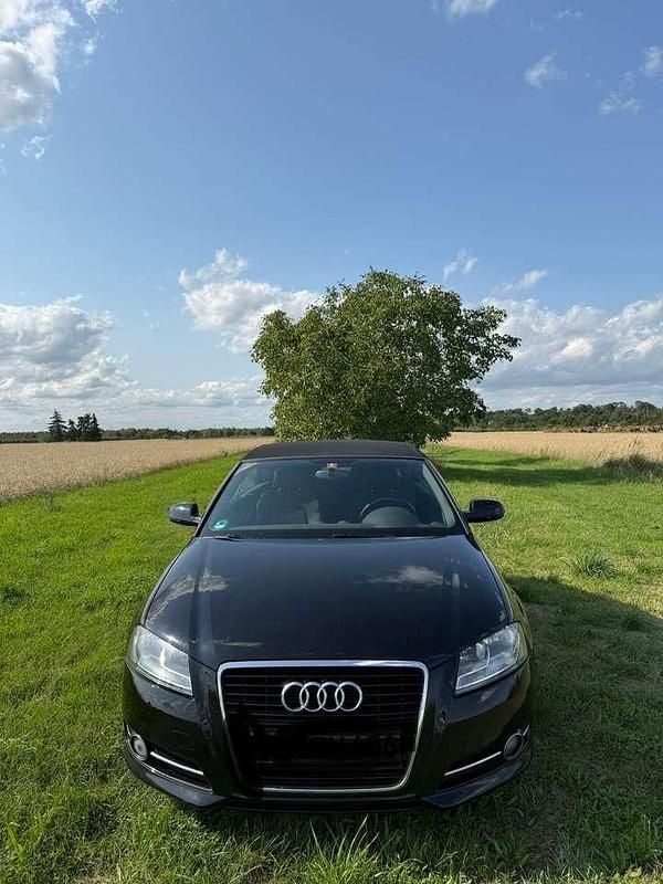 Schwarz Gebraucht 2011 Audi A3 Cabriolet Ambition Cabrio | 8.300 € (Guter Preis) - Bild 1/4