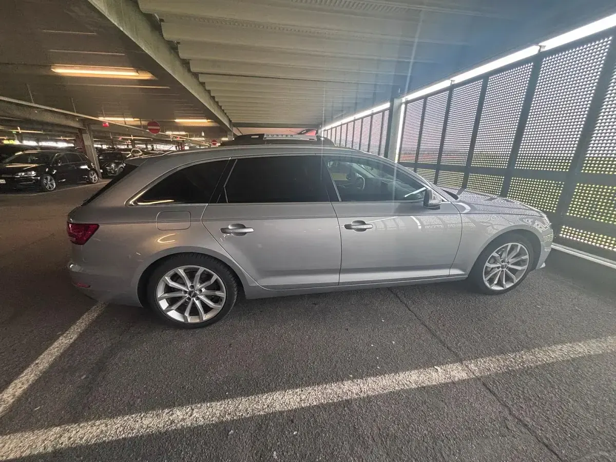 Gebraucht Audi A4 218 PS (160 kW) 2016 Grau Kombi