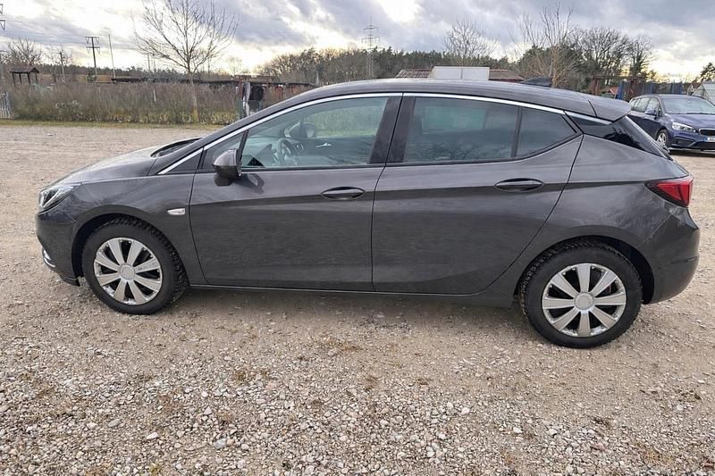 Gebraucht Opel Astra Innovation 150 PS (110 kW) 2016 Grau Limousine