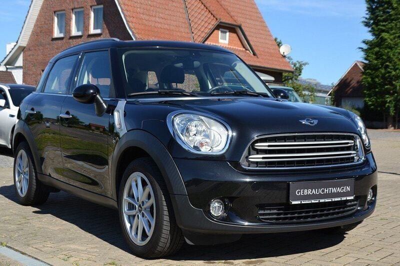 Schwarz Gebraucht 2016 Mini Cooper Countryman Pepper SUV | 17.750 € - Bild 1/4
