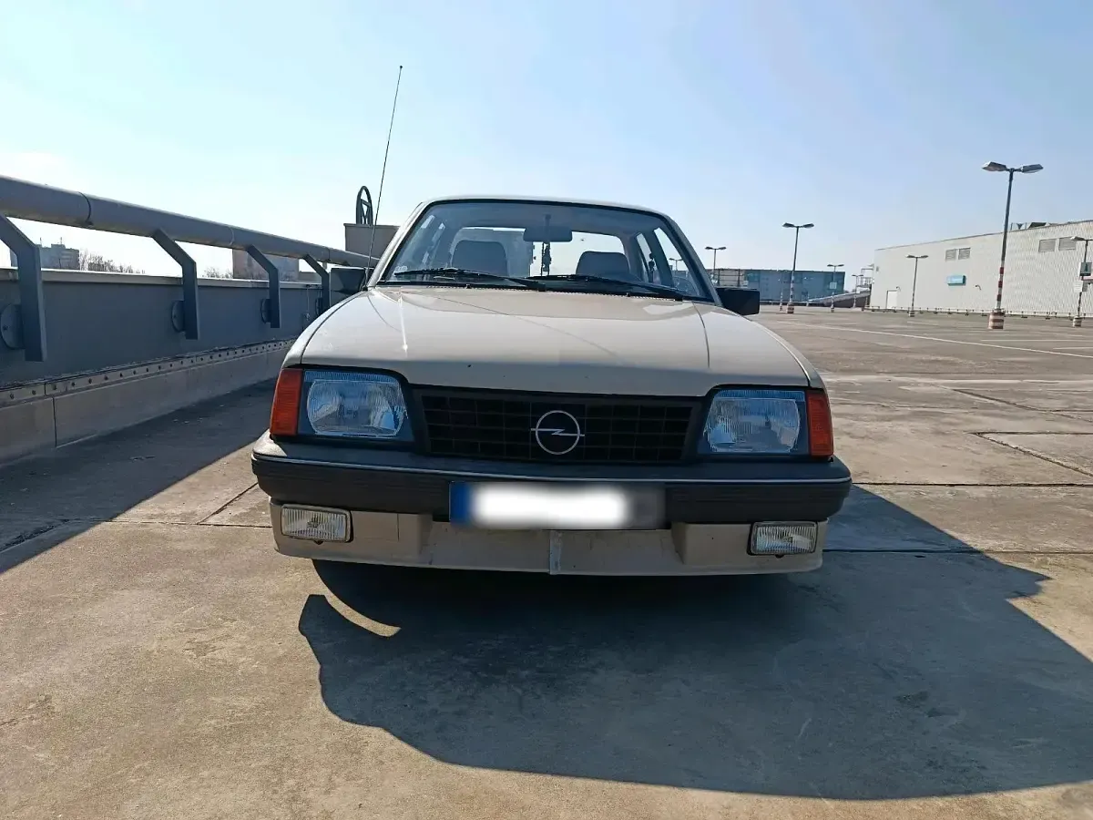Gebraucht Opel Ascona 54 PS (39 kW) 1984 Limousine