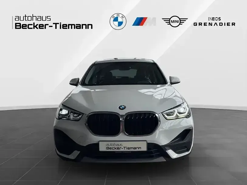 Gebraucht BMW X1 Sport Line 150 PS (110 kW) 2020 Weiß SUV