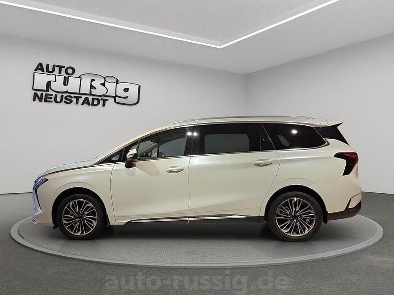 Neu DFSK Forthing 4 177 PS (130 kW) 2025 Weiß Van / Kleinbus