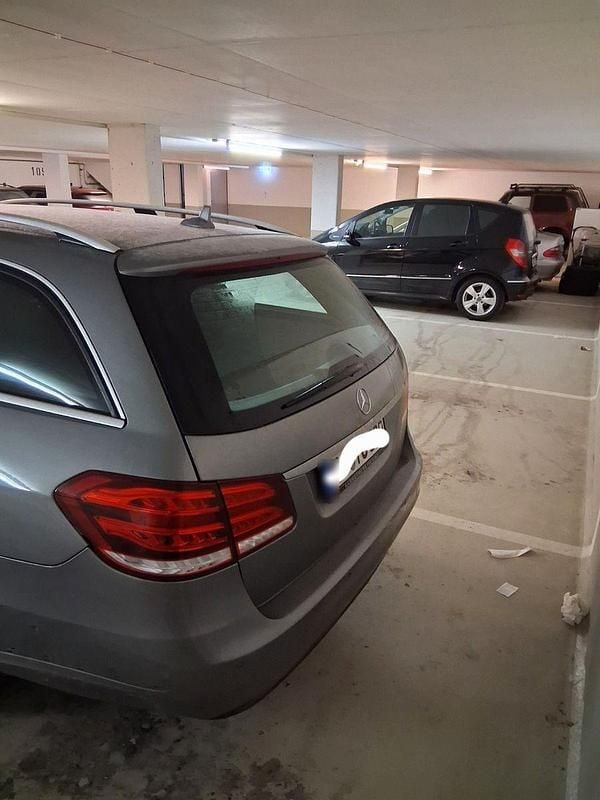 Gebraucht Mercedes E220 170 PS (125 kW) 2014 Grau Kombi