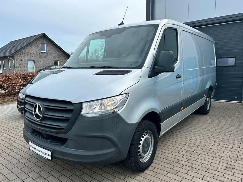 Gebraucht Mercedes Sprinter 143 PS (105 kW) 2019 Silber Van