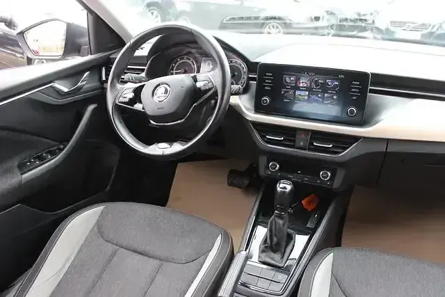 Gebraucht Skoda Scala Style 110 PS (80 kW) 2021 Grau Kleinwagen