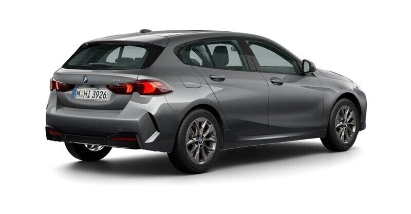 Grau Gebraucht 2024 BMW 120 Shadowline Kleinwagen | 33.160 € (Superpreis) - Bild 1/3