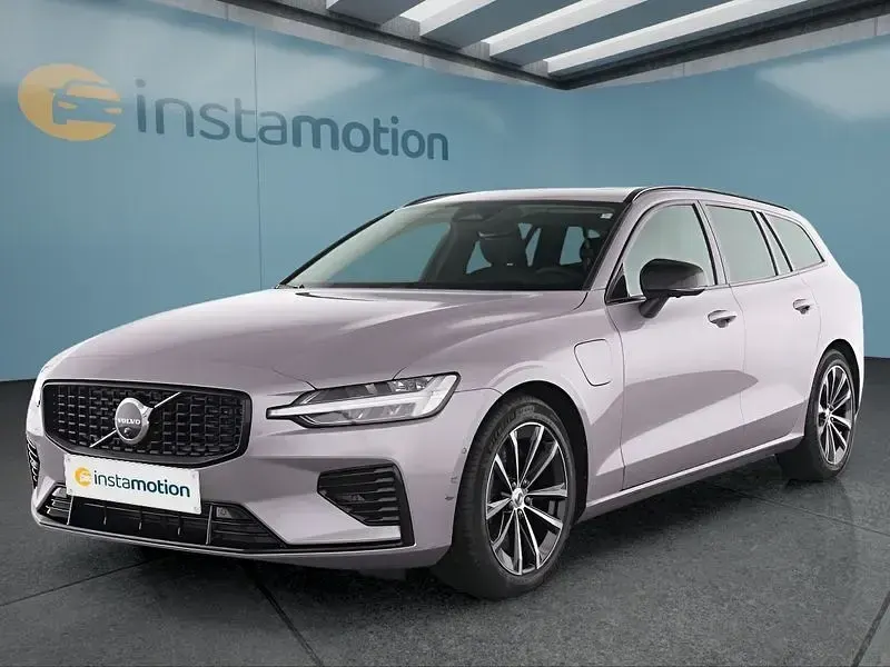 Gebraucht Volvo V60 349 PS (256 kW) 2025 Silber Kombi