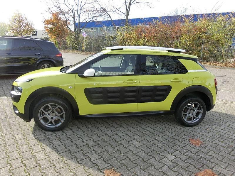 Gebraucht Citroën C4 Cactus Feel 92 PS (67 kW) 2014 Gelb Kleinwagen