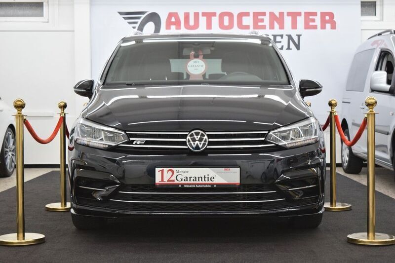 Schwarz Gebraucht 2016 VW Touran Highline Van / Kleinbus | 21.399 € (Fairer Preis) - Bild 1/4