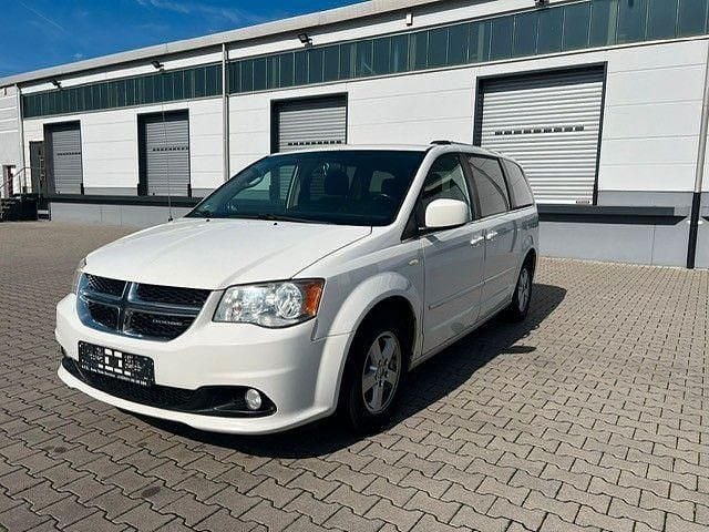 Gebraucht Dodge Grand Caravan 287 PS (211 kW) 2011 Weiß Van / Kleinbus