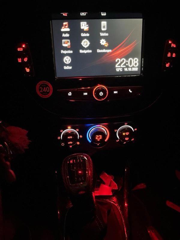 Gebraucht Opel Corsa 150 PS (110 kW) 2018 Silber Kleinwagen