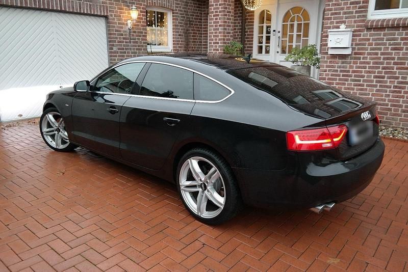 Gebraucht Audi A5 Design 143 PS (105 kW) 2013 Schwarz Coupé