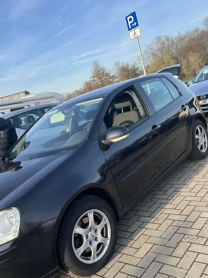 Gebraucht VW Golf IV Comfortline 75 PS (55 kW) 2005 Schwarz Limousine