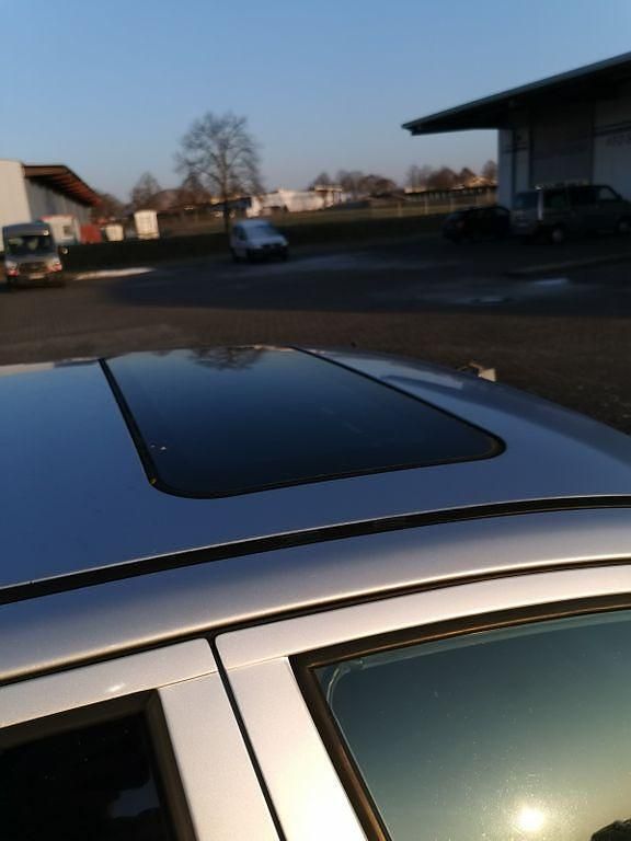 Gebraucht Skoda Octavia 90 PS (66 kW) 1998 Silber Limousine