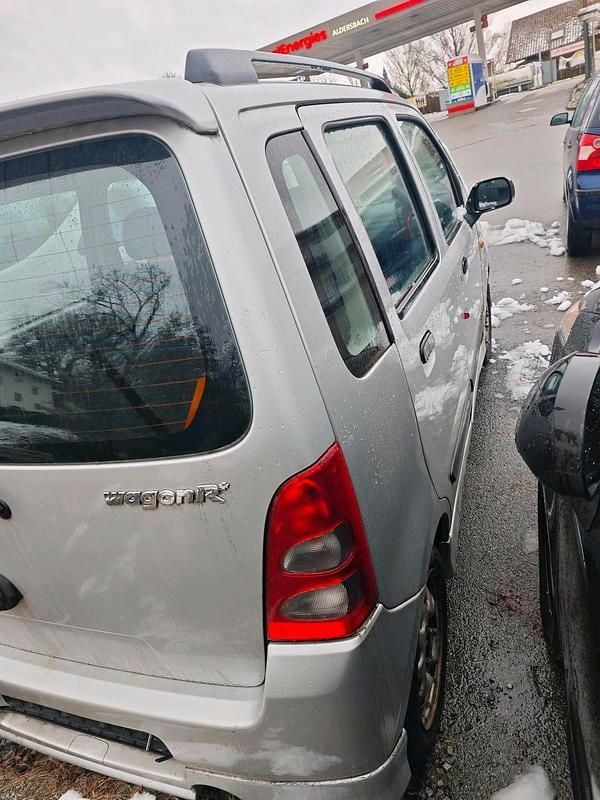 Gebraucht Suzuki Wagon R+ 76 PS (55 kW) 2002 Silber Van / Kleinbus