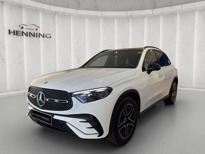 Weiß Gebraucht 2023 Mercedes GLC300 AMG Line Premium Plus SUV | 59.880 € (Guter Preis) - Bild 1/4