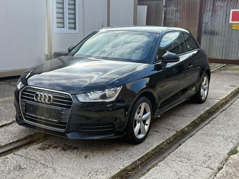 Schwarz Gebraucht 2016 Audi A1 Design Kleinwagen | 9.900 € (Guter Preis) - Bild 1/4