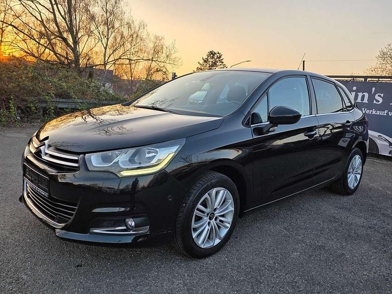 Gebraucht Citroën C4 110 PS (80 kW) 2017 Schwarz perla nera/metallic k Limousine