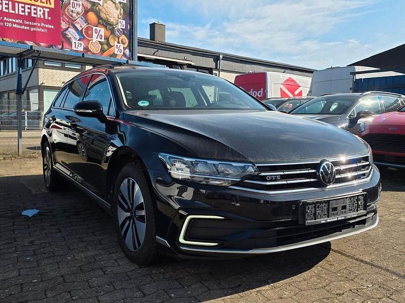 Gebraucht VW Passat GTE 218 PS (160 kW) 2021 Schwarz Kombi