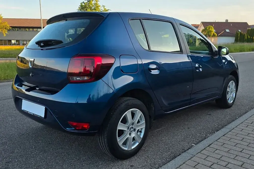 Gebraucht Dacia Sandero 73 PS (53 kW) 2019 Blau Limousine