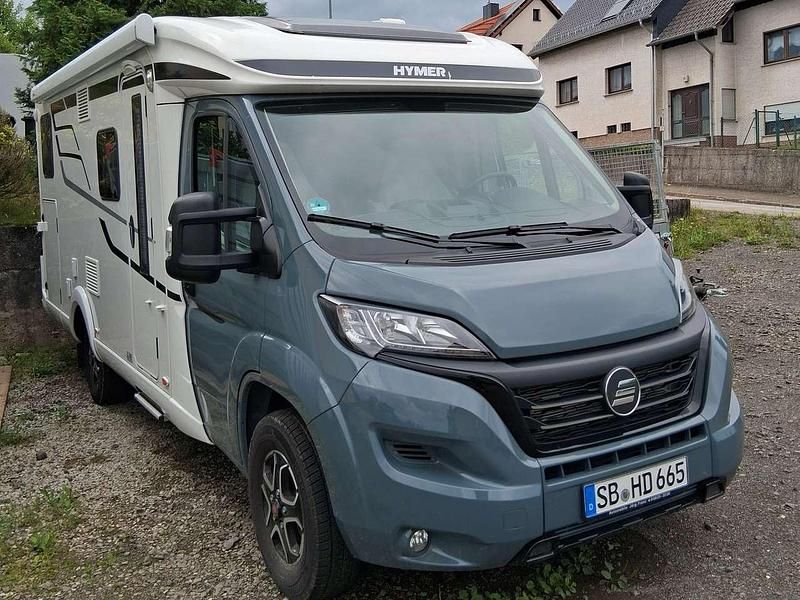Grau Gebraucht 2024 Fiat Ducato Van | 95.000 € - Bild 1/4