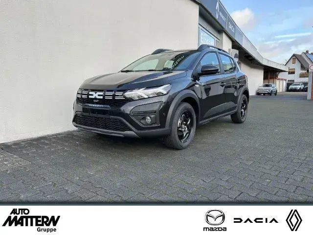 Schwarz Neu 2024 Dacia Sandero Expression Kleinwagen | 18.719 € (Teuer) - Bild 1/4