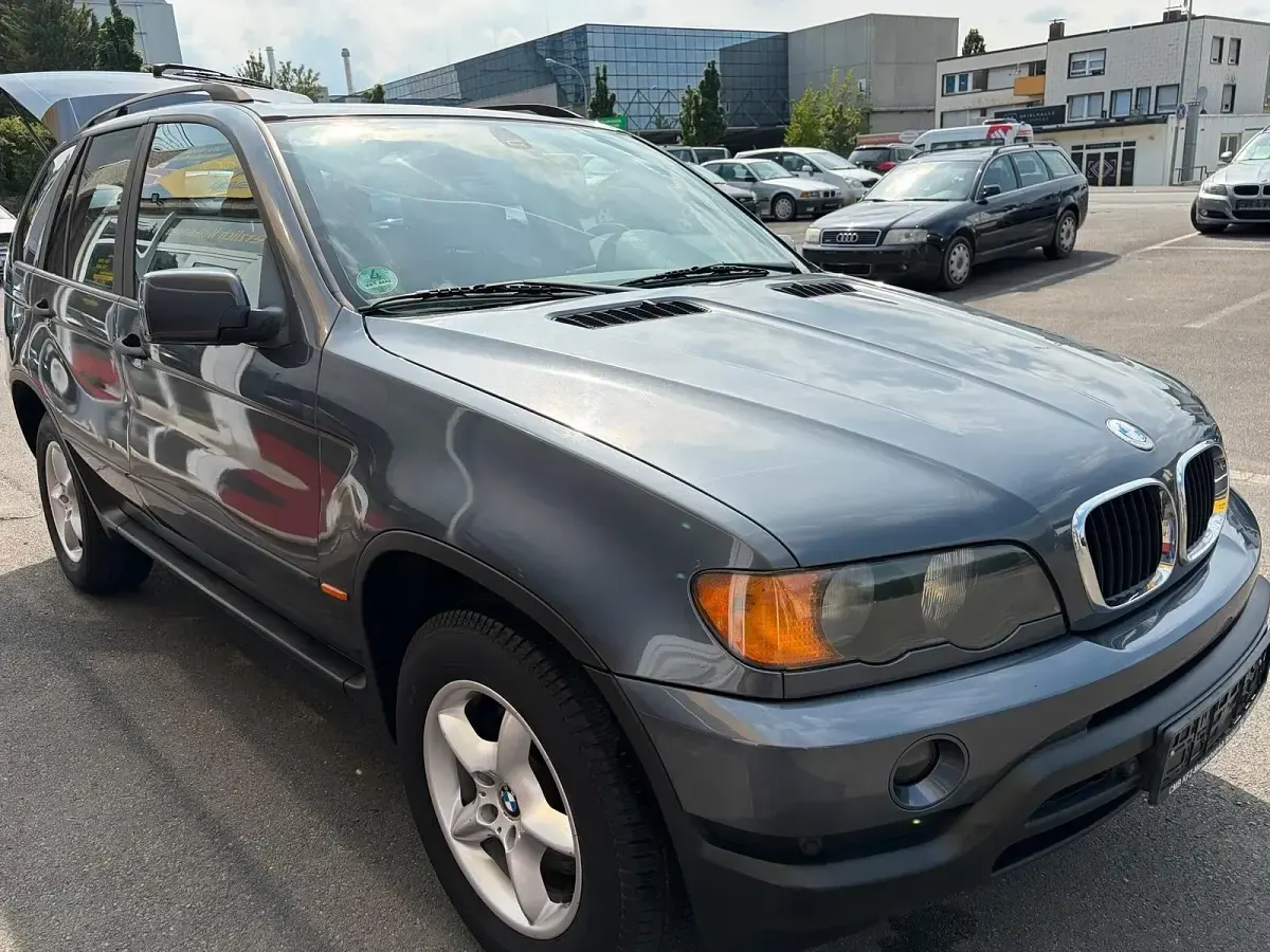 Gebraucht BMW X5 135 PS (99 kW) 2002 Grau SUV