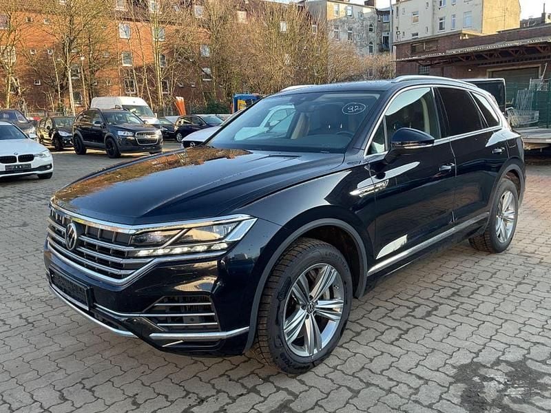 Schwarz Gebraucht 2021 VW Touareg Elegance SUV | 32.999 € (Superpreis) - Bild 1/4