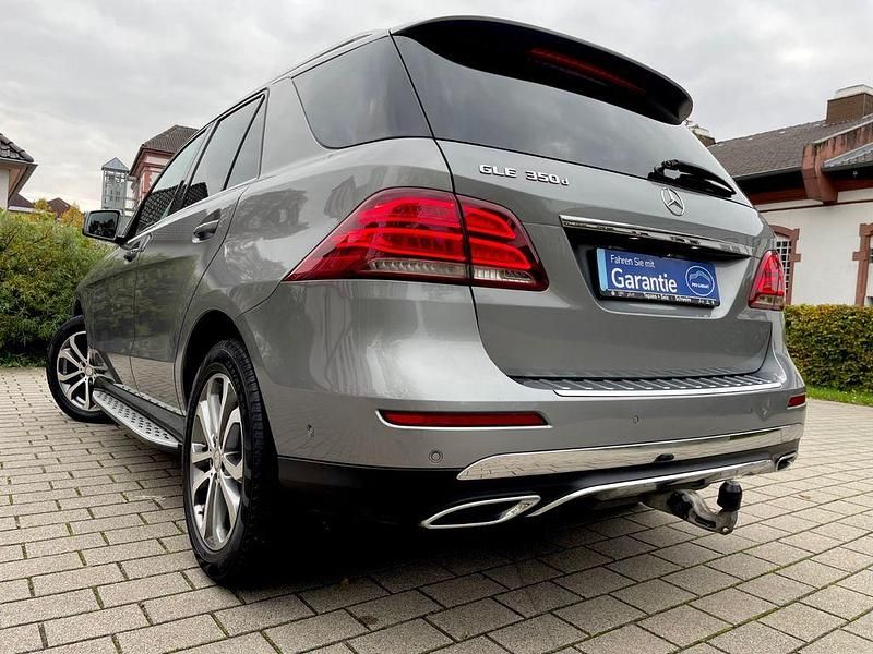 Gebraucht Mercedes GLE350 AMG line 258 PS (189 kW) 2016 Silber SUV