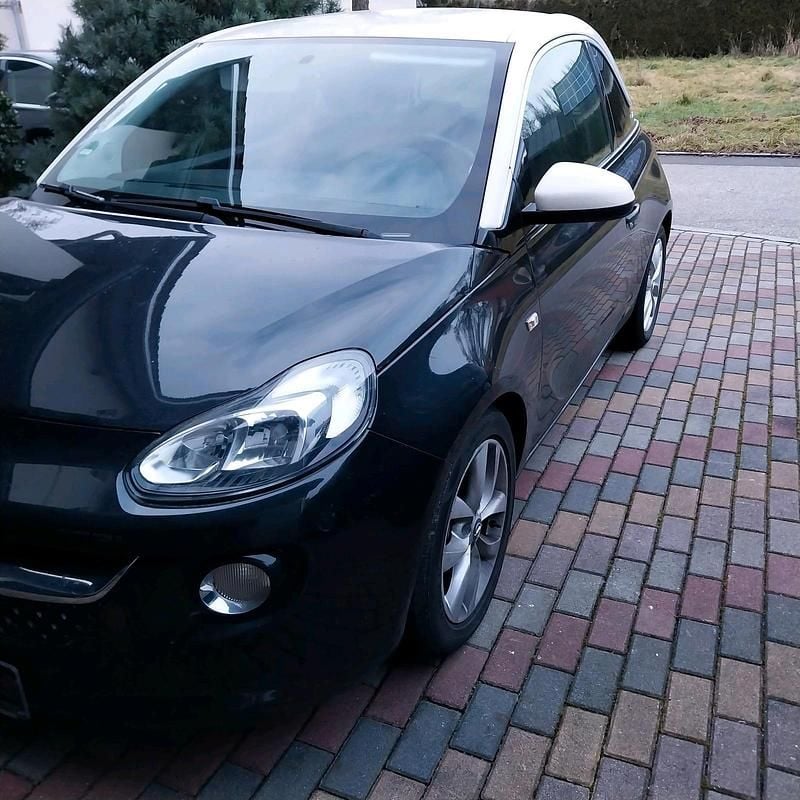 Second-hand Opel Adam 87 CP (63 kW) 2015 Negru Hatchback