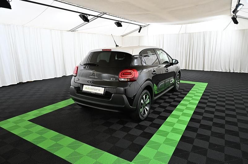 Gebraucht Citroën C3 Shine 110 PS (80 kW) 2023 Schwarz Kleinwagen