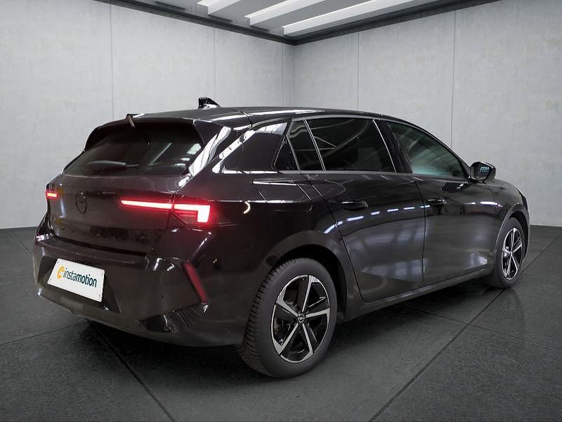 Gebraucht Opel Astra 131 PS (96 kW) 2025 Schwarz Limousine