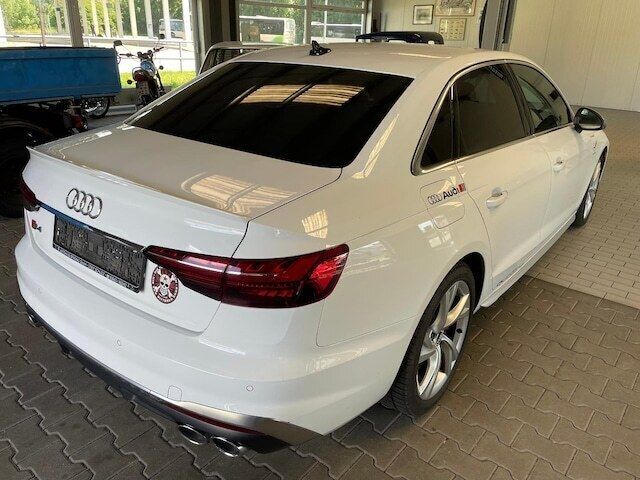 Gebraucht Audi S4 Basis 341 PS (250 kW) 2021 Ibisweiß Limousine