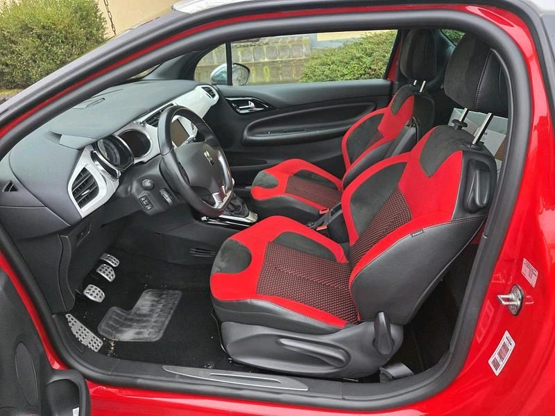 Gebraucht Citroën DS3 156 PS (114 kW) 2011 Rot Kleinwagen