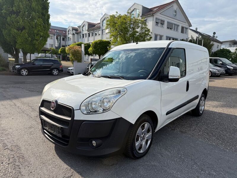 Weiß Gebraucht 2012 Fiat Doblò Van / Kleinbus | 5.990 € (Fairer Preis) - Bild 1/4