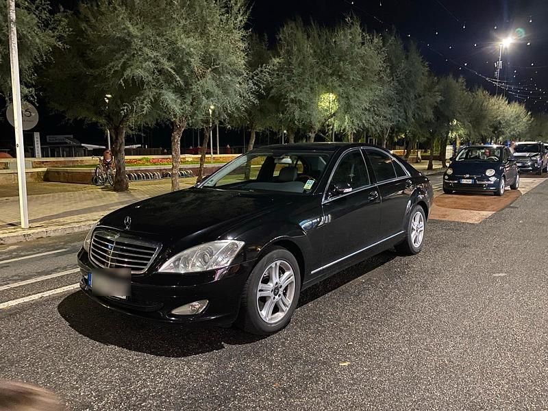 Schwarz Gebraucht 2006 Mercedes S320 Limousine | 10.300 € (Teuer) - Bild 1/4