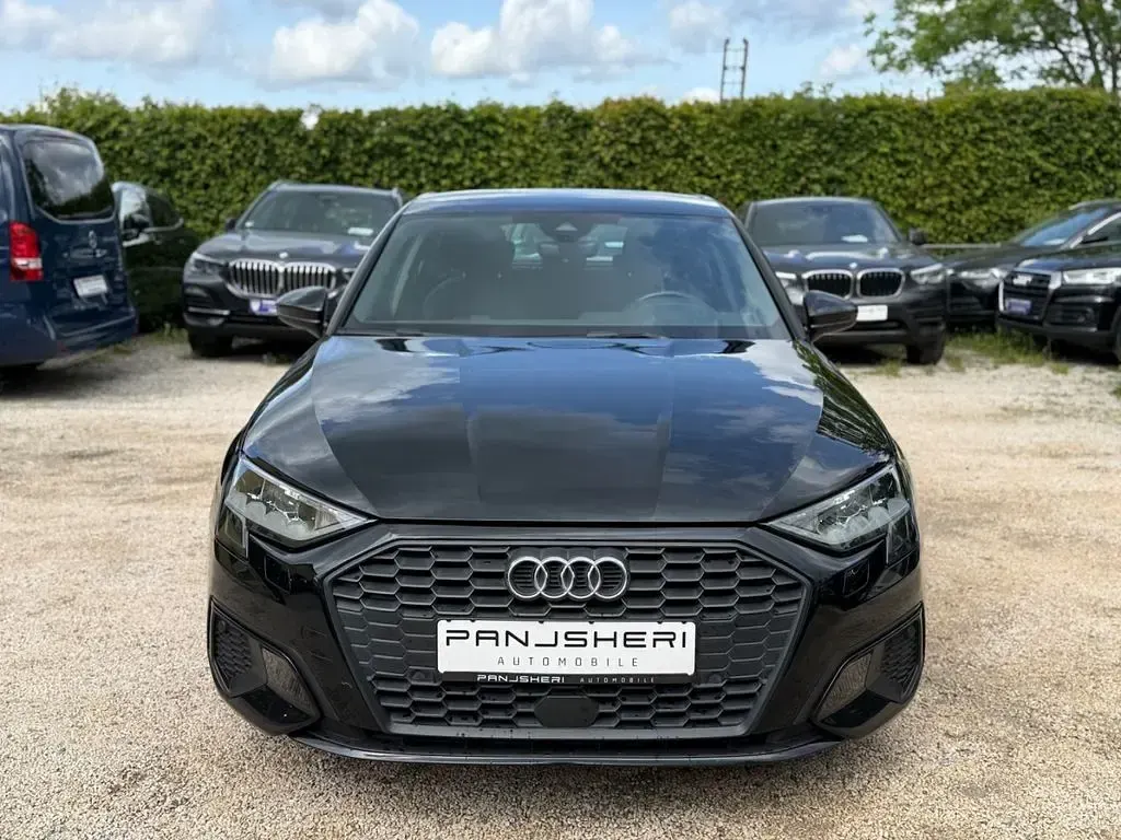 Gebraucht Audi A3 116 PS (85 kW) 2021 Brillantschwarz Limousine
