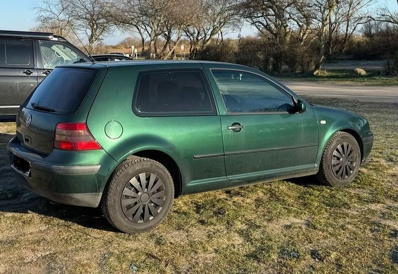 Gebraucht VW Golf IV 75 PS (55 kW) 2002 Grün Limousine