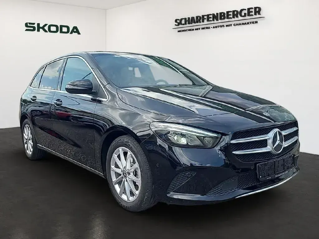 Gebraucht Mercedes B250 Progressive 224 PS (164 kW) 2020 Schwarz Kleinwagen