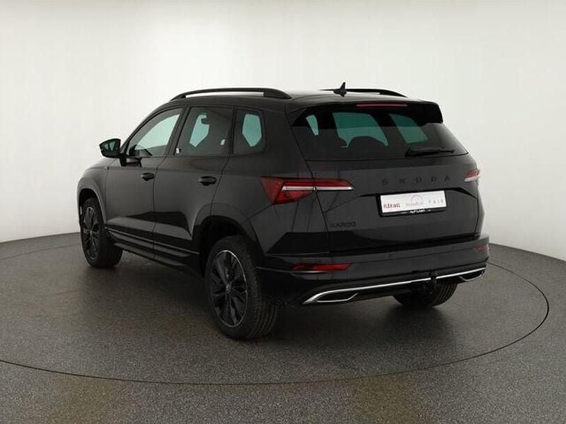 Neu Skoda Karoq SportLine 150 PS (110 kW) 2025 Schwarz SUV