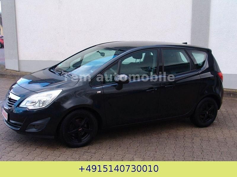 Gebraucht Opel Meriva Selection 95 PS (69 kW) 2012 Schwarz Van / Kleinbus