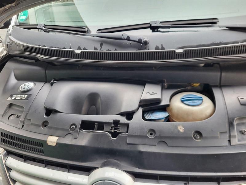 Usata VW T5 130 CV (95 kW) 2004 Argento Furgone